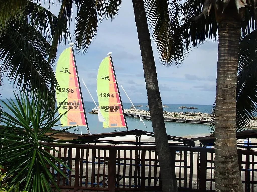 Northshore Seaside Suites location